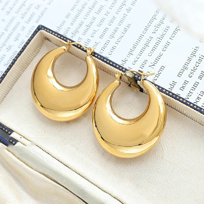 

Vintage Scalloped Stud Earrings For Women 316L Stainless Steel Earring Special Jewelry Gifts For Girls Party JewelryNEW IN