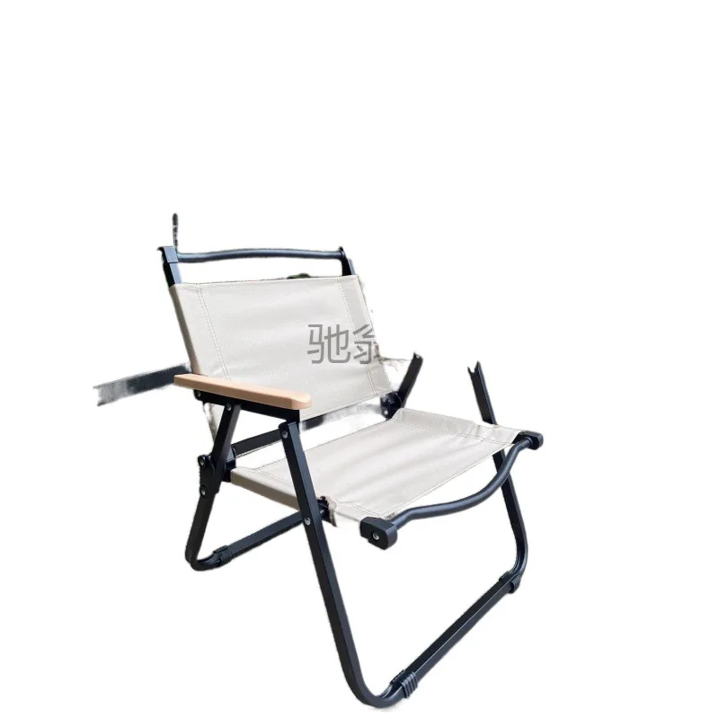 На улице просто и удобно легко носить с собой складные стулья Повседневная