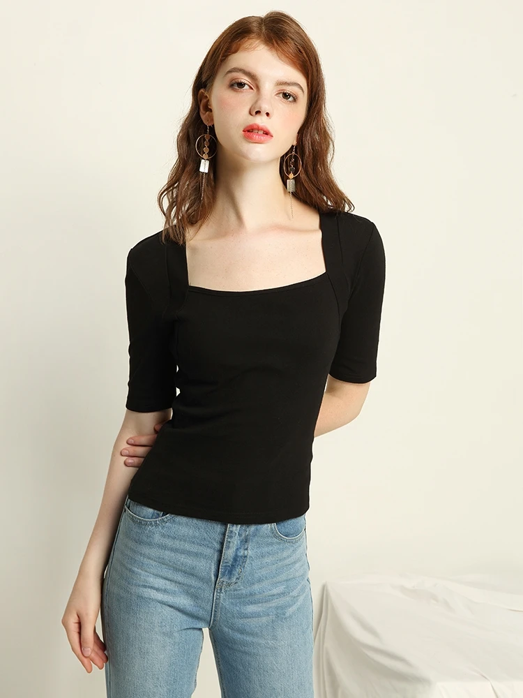 Облегающая футболка в стиле ретро с квадратным воротником и рукавами пять