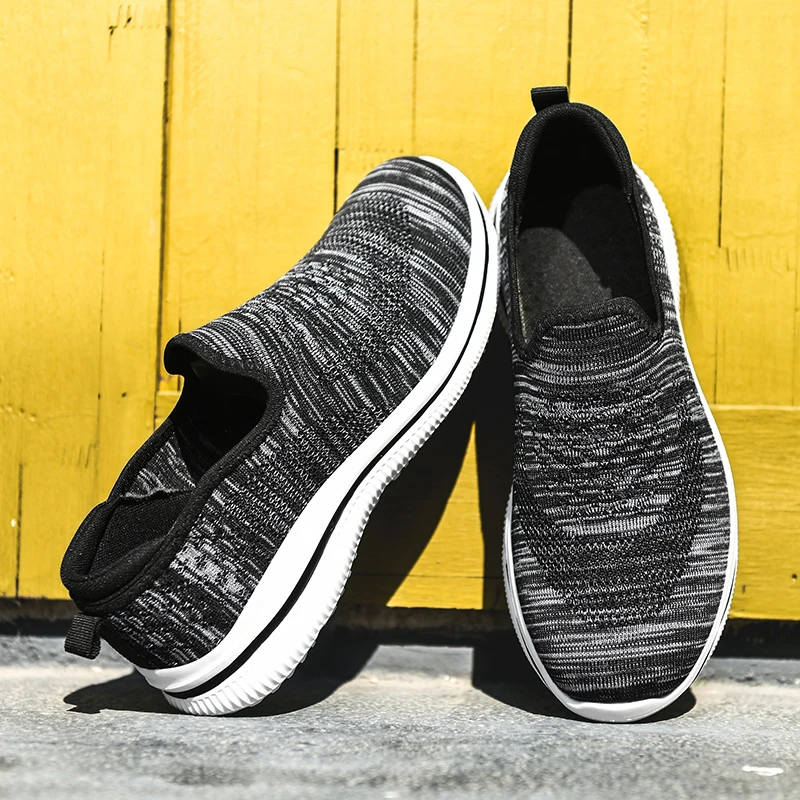 

Loafers Men Breathable New Walking Shoes Flats Hard-Wearing Light Casual Shoes Zapatillas Hombre Men Shoes S12930-S12941 C1