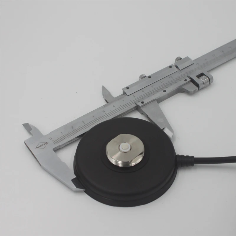 High-power GSM 3G 2.4G OMNI high-gain vehicle-mounted sucker antenna 698/800-2700mhz positioning base station sweep antenna