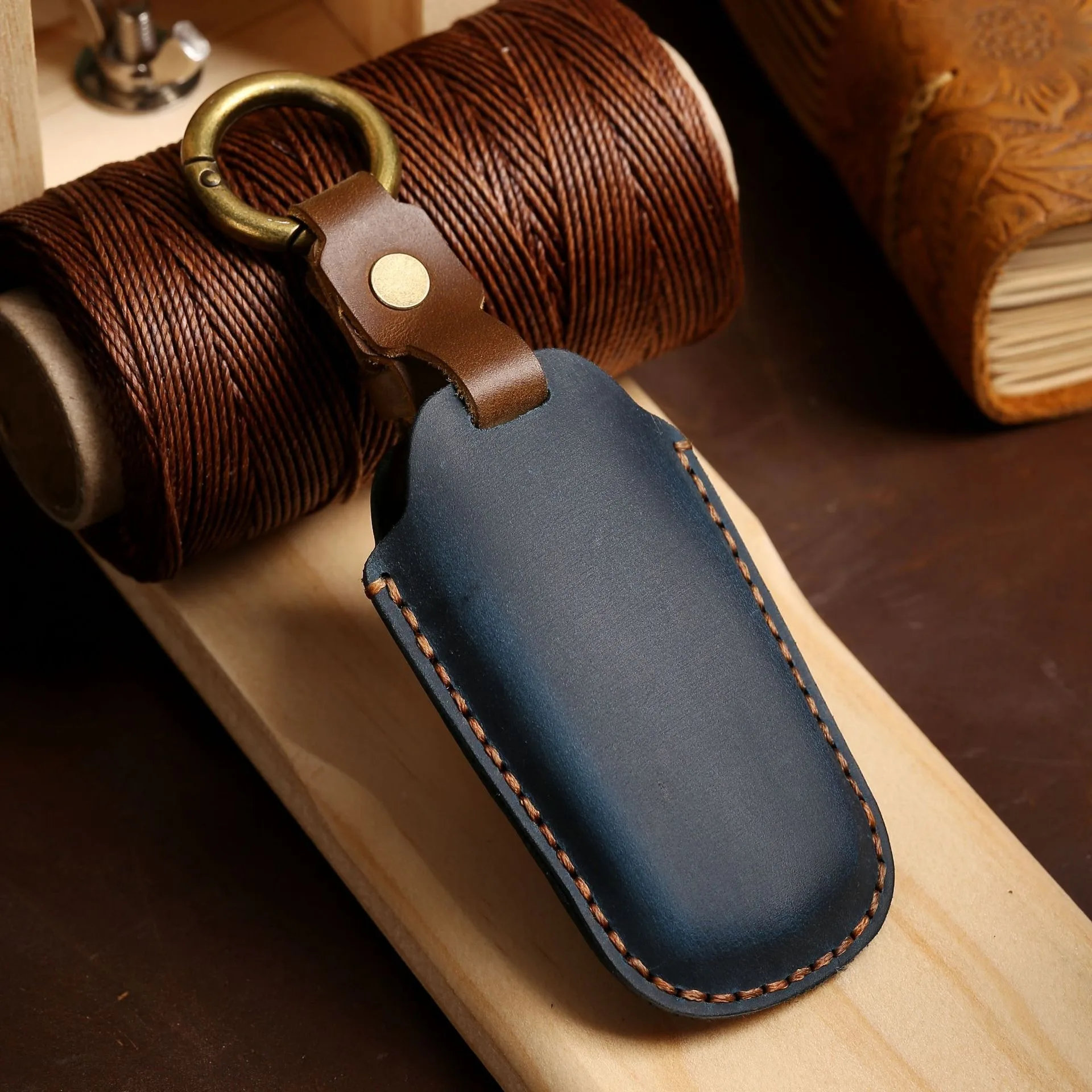 Чехол-держатель для автомобильных ключей Geely Emgrand 7 GX3 Atlas GS NL3 Gili EX7 GT GC9