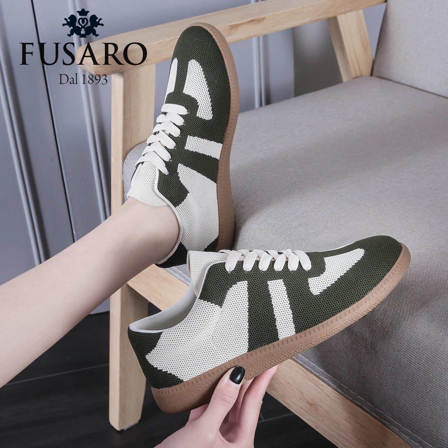 FUSARO women's Lightweight Fashion Sneakers Breathable Mesh Flat Casual Sneakers Outdoor Sports Tennis Walking Shoe 2023