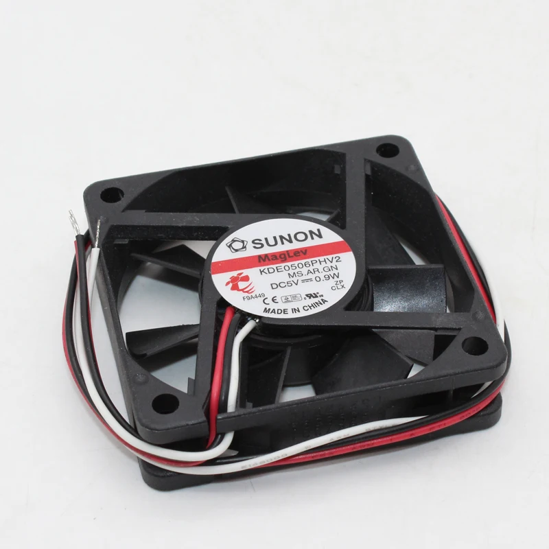 Манучарян владимир. Fans with a famous person. Фан встреча фото. Вентилятор 80х80х25 12b. Fan meeting.