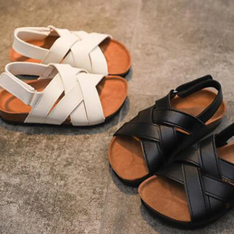 Новые летние сандалии для мальчиков повседневная пляжная обувь девочек детские
