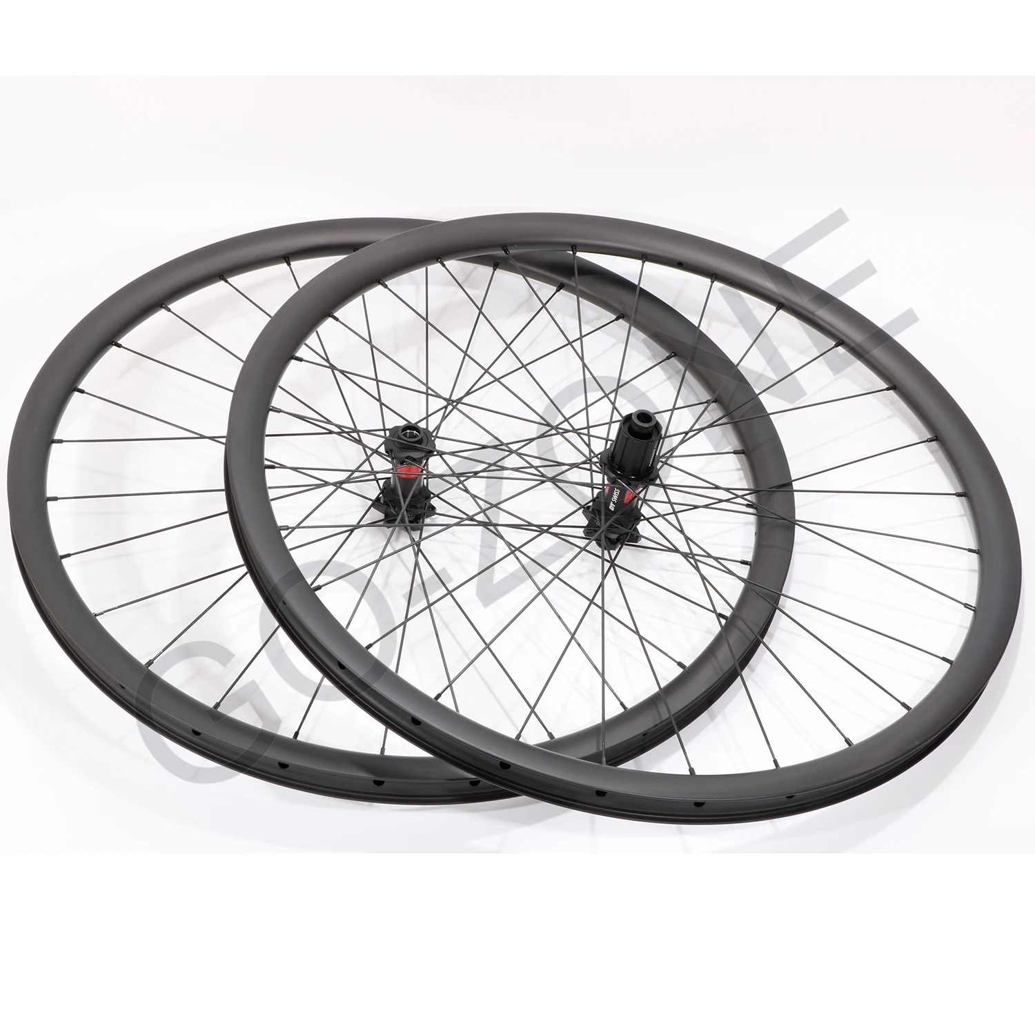 Карбоновая колесная пара MTB 29er Бескамерная система с храповым механизмом DT 240 EXP