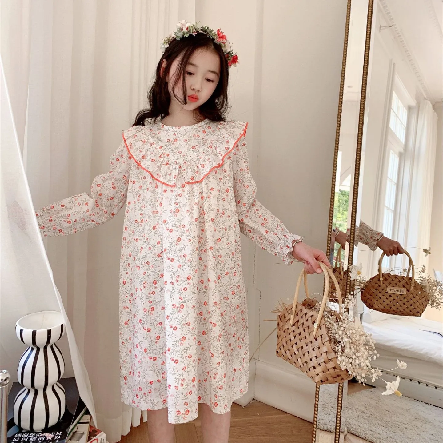 

spring baby girls dress long sleeve French style floral pattern loose fitting dress cotton girls clothes