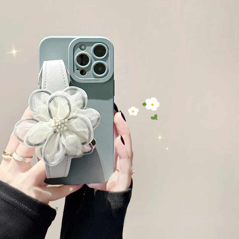 

INS Style Creative Plain Phone Case For IPhone 14Pro Max 13Plus 12 11 X XR/XS Luminous Flower With Strap Shockproof Phone Cover
