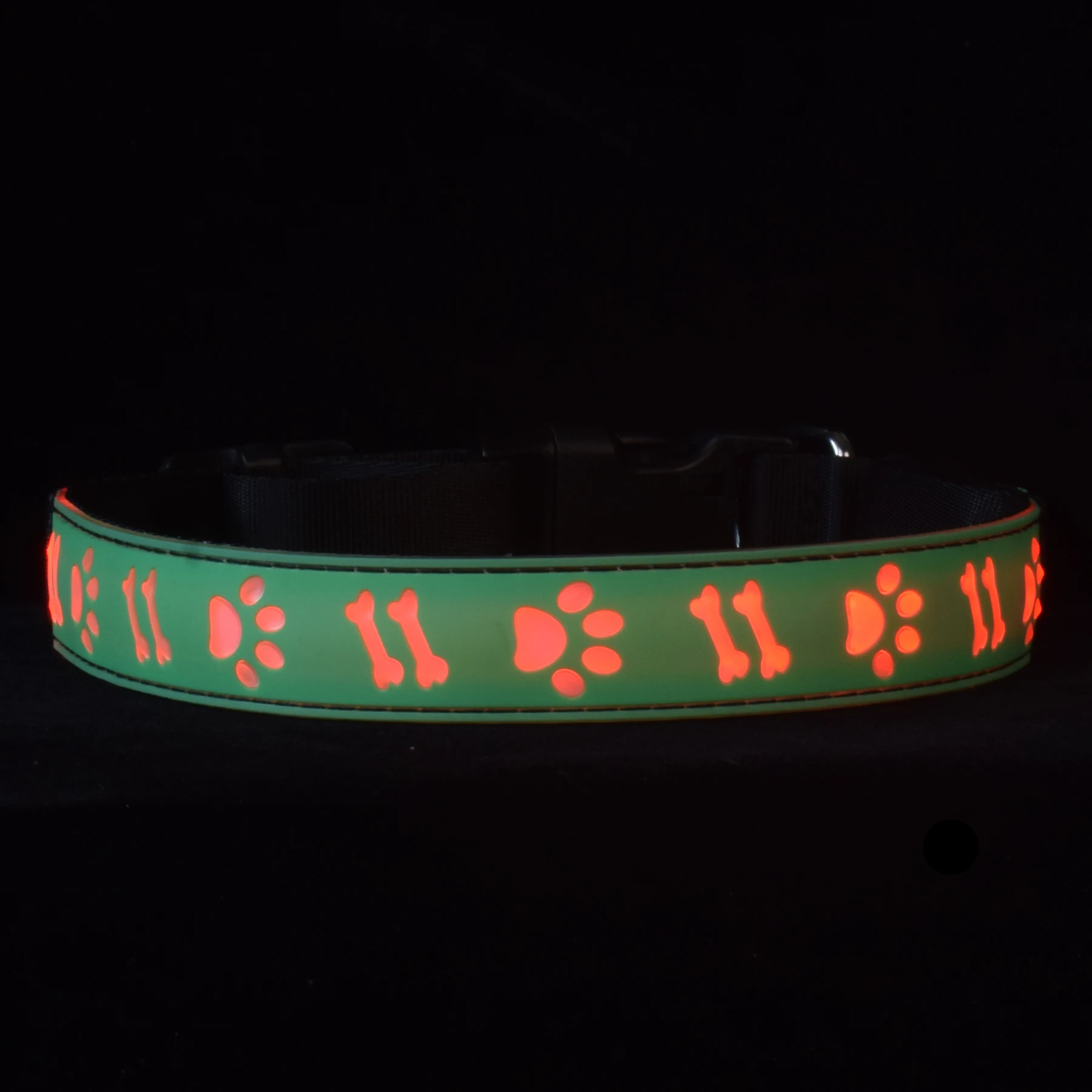 

USB Rechargeable New Glow In Night Led Dog Pet Collar 15 Modes Rainproof Flashing LED Lights Pet Collars And Leashes