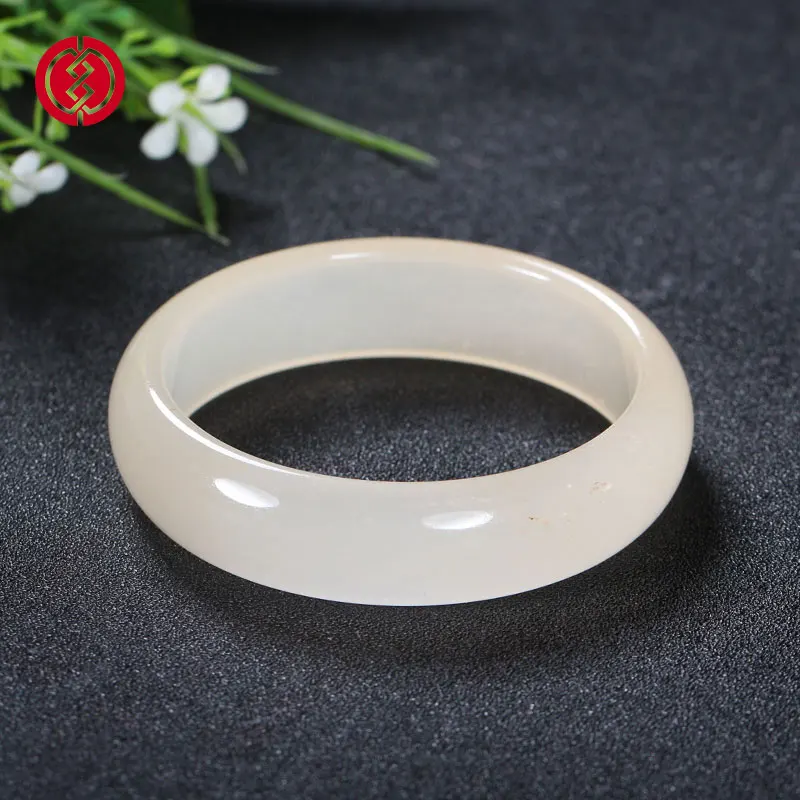 

Natural Jade Lanolin White Jade Bracelet Women Fashion Gold Silk Jade Finejade Jade Round Bracelet Jewelry