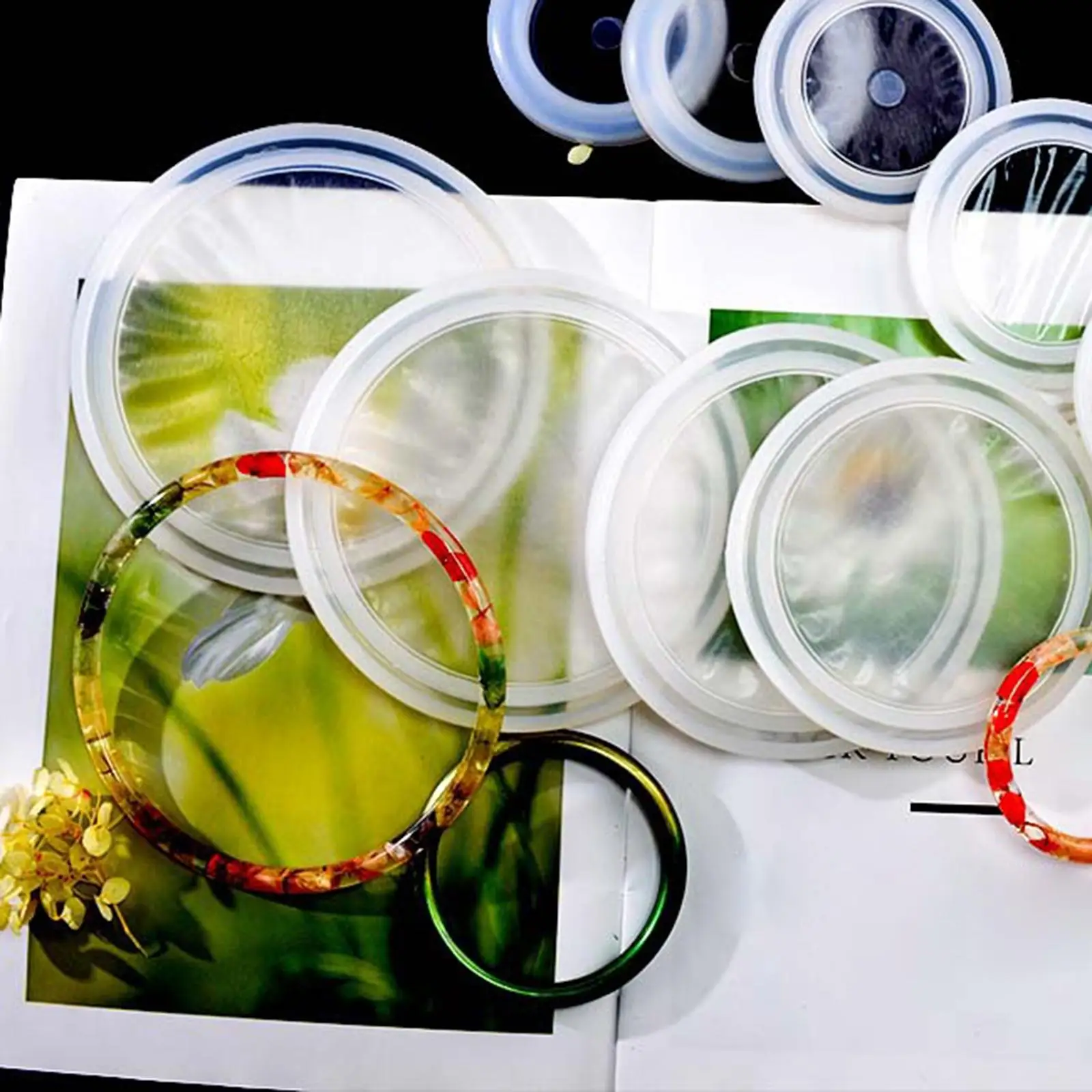 Браслет из эпоксидной смолы, 4 шт., антипригарный круглый практичный браслет из смолы для нахождения инструментов, брелоки, браслет