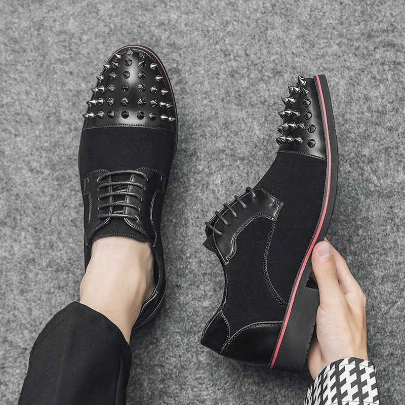 

Туфли мужские кожаные с заклепками, туфли на плоской подошве, заостренный носок, роскошные дизайнерские Мокасины, оригинальная обувь ручной работы в стиле панк, черные