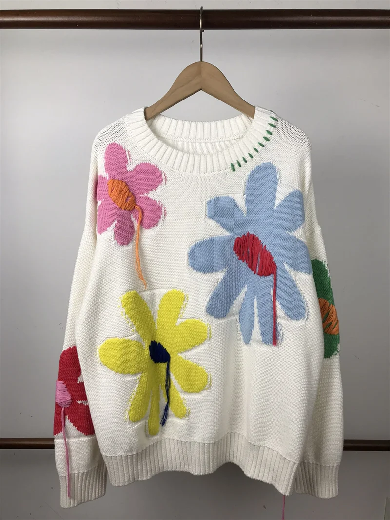 

2022 Autumn New Colorful Flower Cotton Loose Pullover Sweater