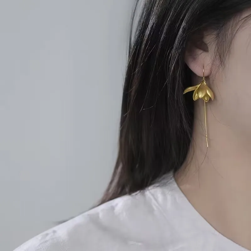 Женские серьги-подвески из серебра 925 пробы с цветком магнолии