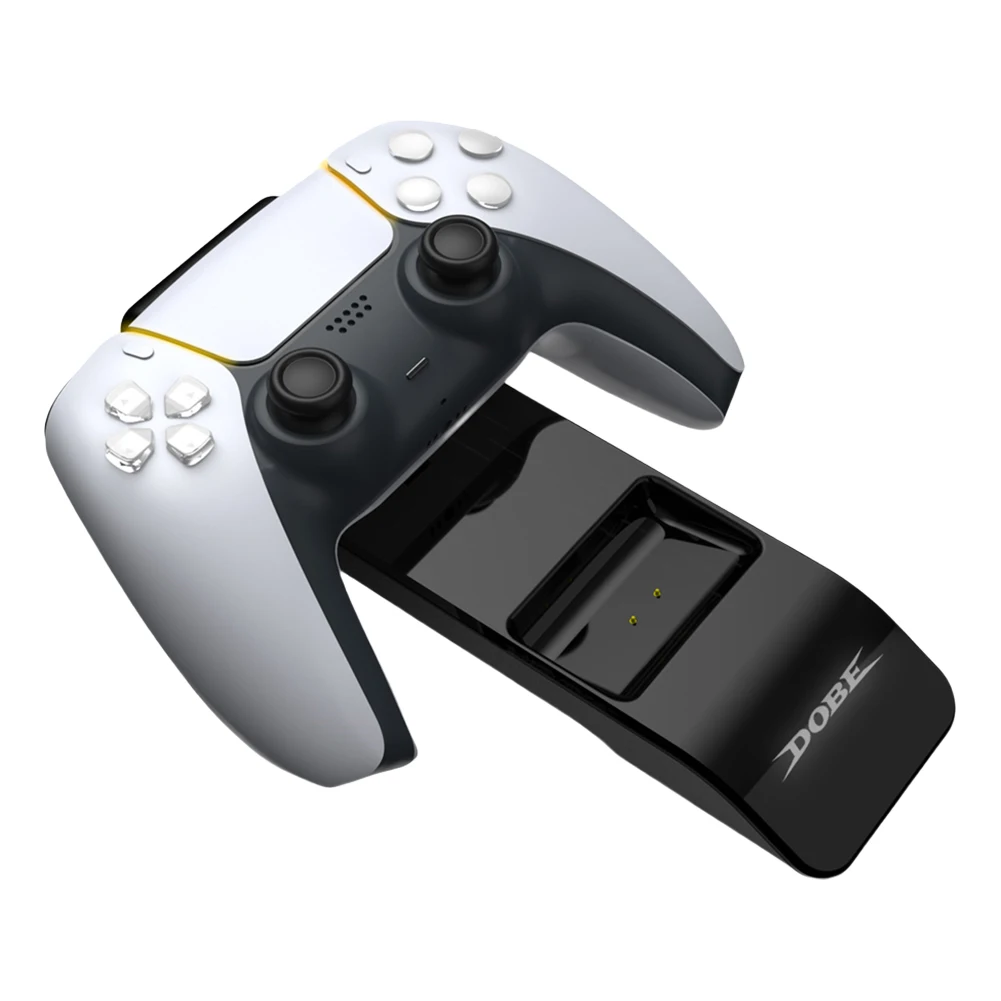 Зарядная док-станция с двумя контроллерами PS5 |