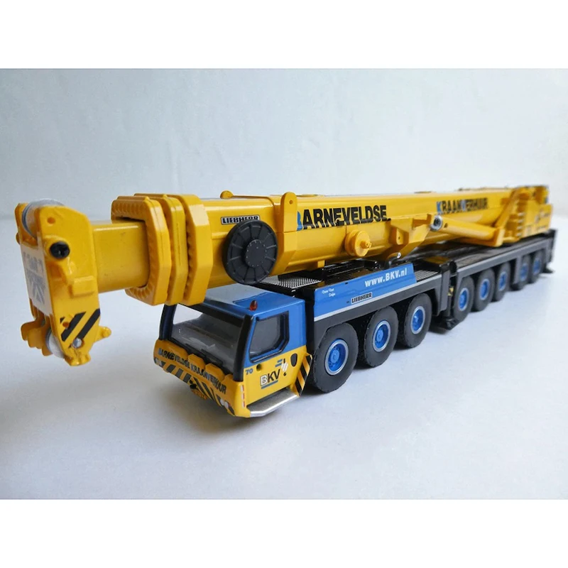 

Diecast 1:87 Scale Liebherr LTM 1500-8.1 Crane Alloy Model Collection Souvenir Display Ornaments Vehicle Toy