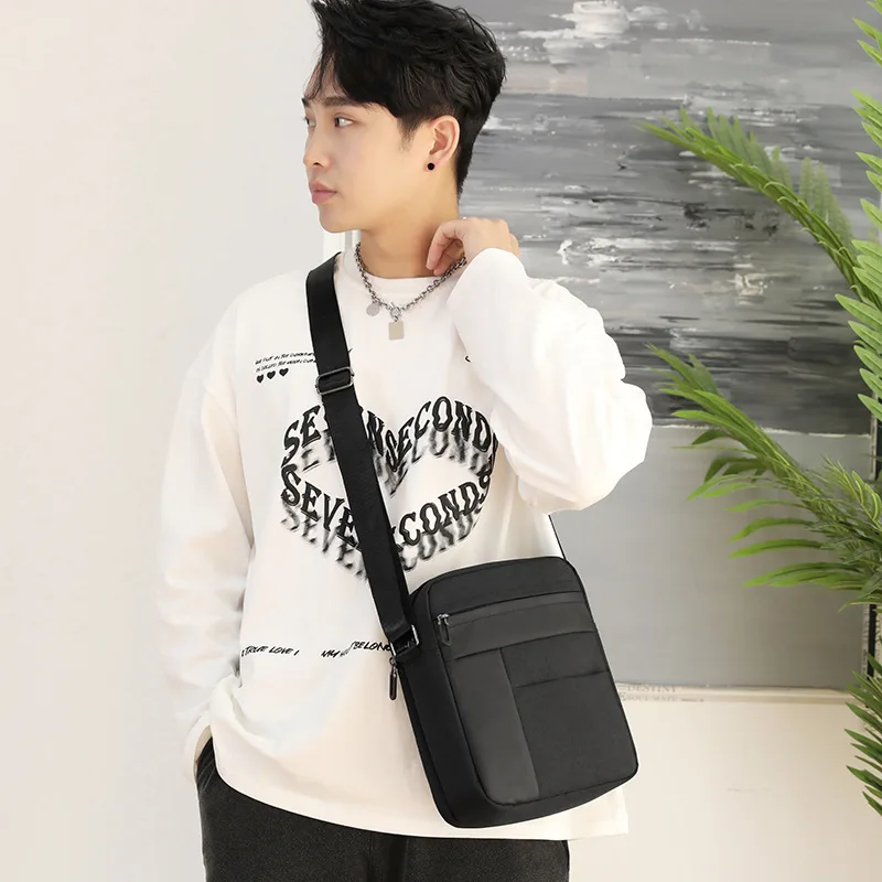 Fashion Sports Nylon Shoulder Bag for Male Crossbody Bag Outdoors Waterproof Small Backpack Travel Phone Pouch Messenger Bags