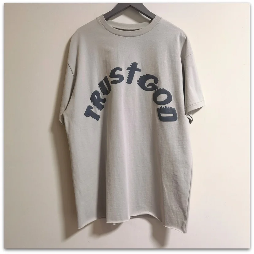 Футболка оверсайз с надписью Trust God для мужчин и женщин тенниска в стиле хип-хоп