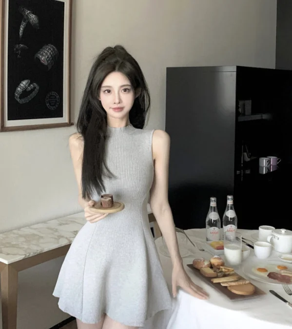 

Женское трикотажное мини-платье, милое, нежное, облегающее, соблазнительное, минималистичное, без рукавов, повседневная одежда для студентов