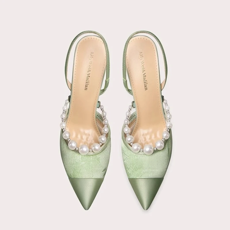 Весенне-летние новые однотонные шелковые туфли с острым носком и жемчугом тонкие