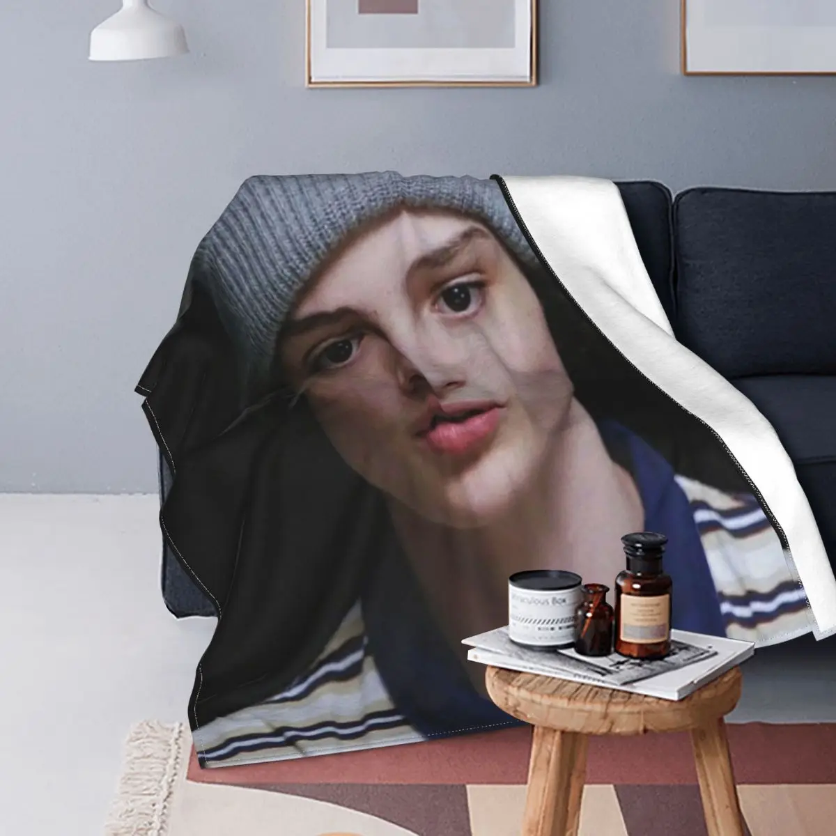 

Finn Wolfhard Blankets Sofa Cover Velvet Autumn/Winter Actor Multifunction Warm Throw Blankets for Bed Bedroom Bedding Throws