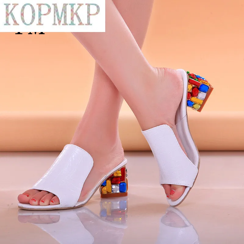 

Женские босоножки на платформе, летние сандалии с открытым носком и кристаллами, большие размеры 35-41