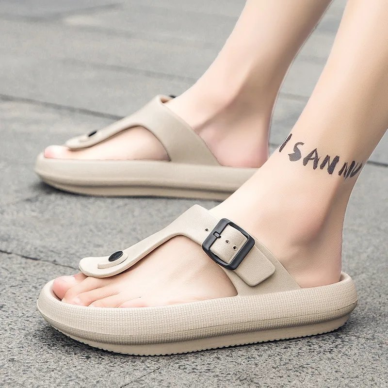 

Men's slippers summer outdoor trend beach shoes thick sole clip-on personality non-slip outer wear large size flip flops