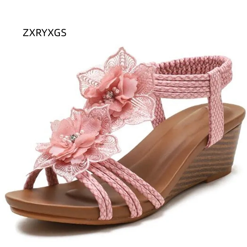 

ZXRYXGS High Quality PU Summer Roman Sandals Wedges Flat Large Size 2023 Bohemian Style Flowers Sandals Fashion Women Sandals