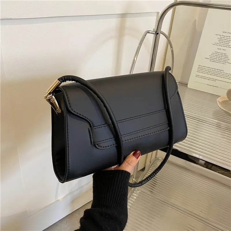 

TRAVEASY 2022 Summer Fashion PU Leather Shoulder Bags for Women Vintage Solid Color Female Armpit Bag Casual Messenger Bags