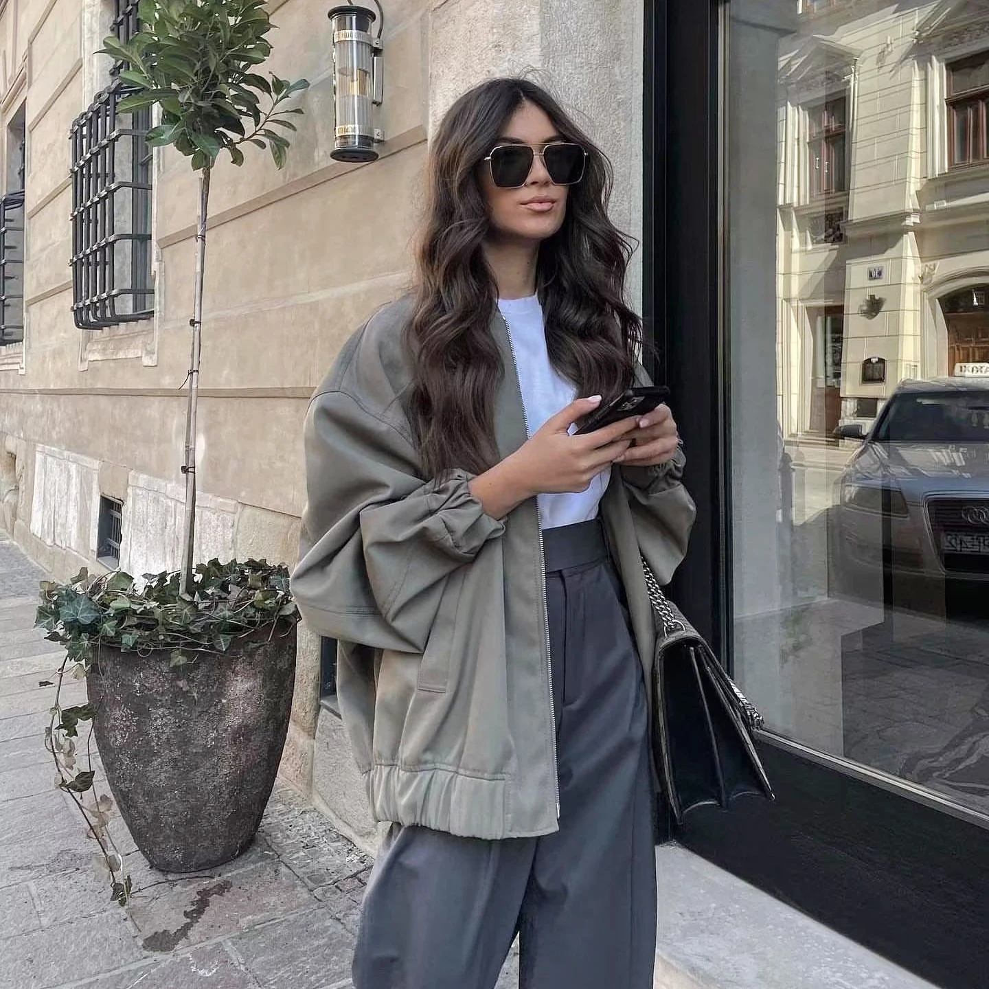 

Fashion Women's New European and American Premium Design High Quality Spring Autumn Solid Loose Versatile Large Pilot Jacket
