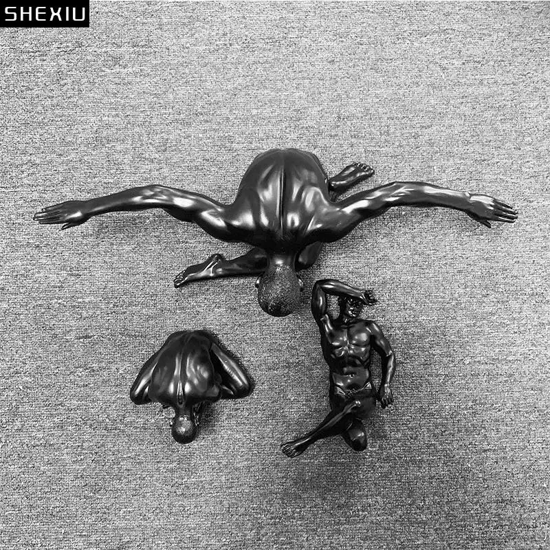 

Japanese Creative Body Art Nude Male Sculpture Birthday Gift Decoration Resin Muscle Man Sculpture Living Room Table Decorations