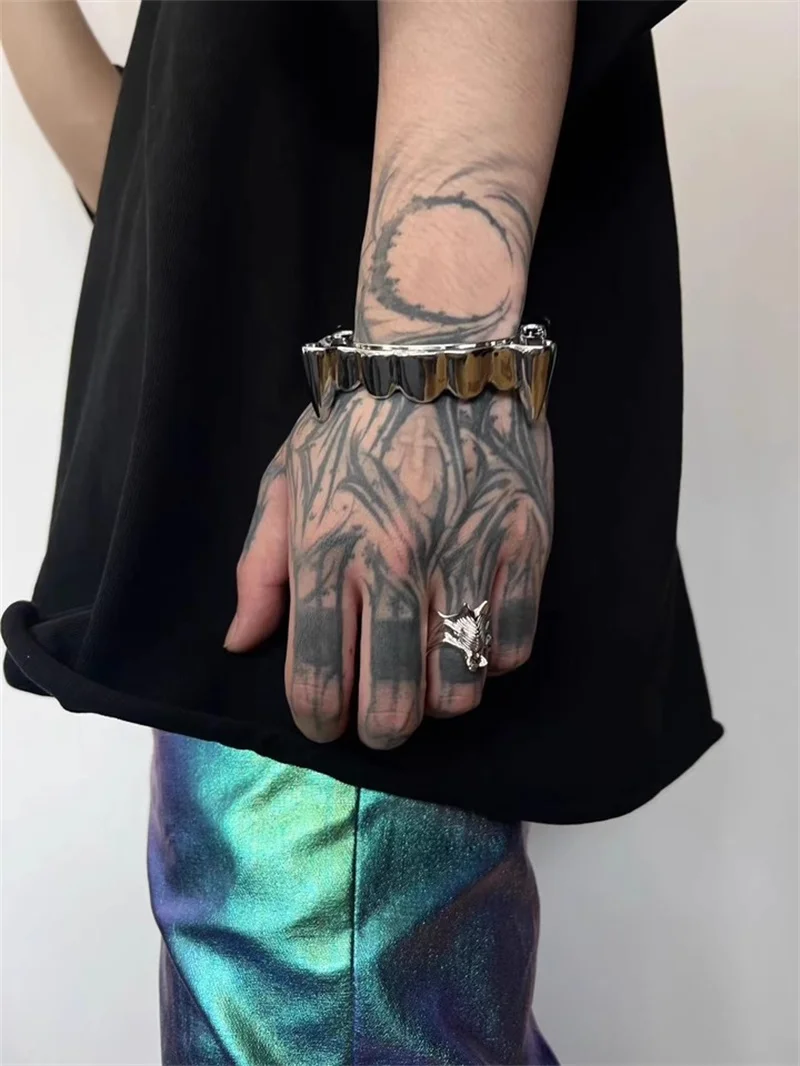 Преувеличенный браслет в стиле хип-хоп панк RAF клык вампира легкий роскошный для
