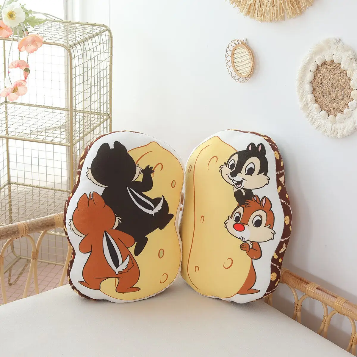 

Disney Cartoon Image Chipmunk Throw Pillow Plush Toy Chip 'n' Dale Squirrel Sofa Pillow Home Decor Soft Cute Double-sided Print