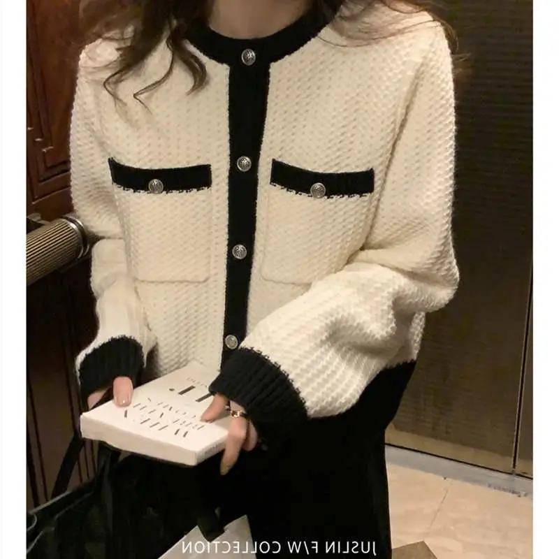 

Contrast color knitted cardigan 2022 autumn women clothing stalls new Korean casual soft waxy wind sweater cardigan women tops