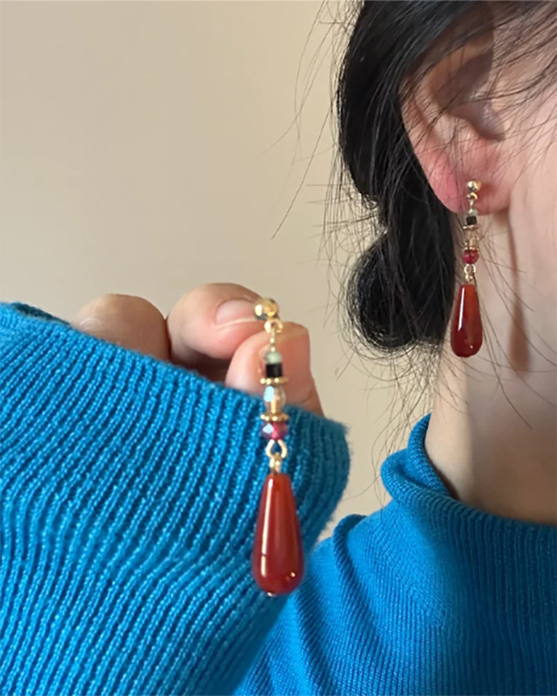 

Fashion New Long Red Drop Crystal Earrings for Women Temperament Tassel Ear Clip without Ear Hole Party Jewelry Pendiente