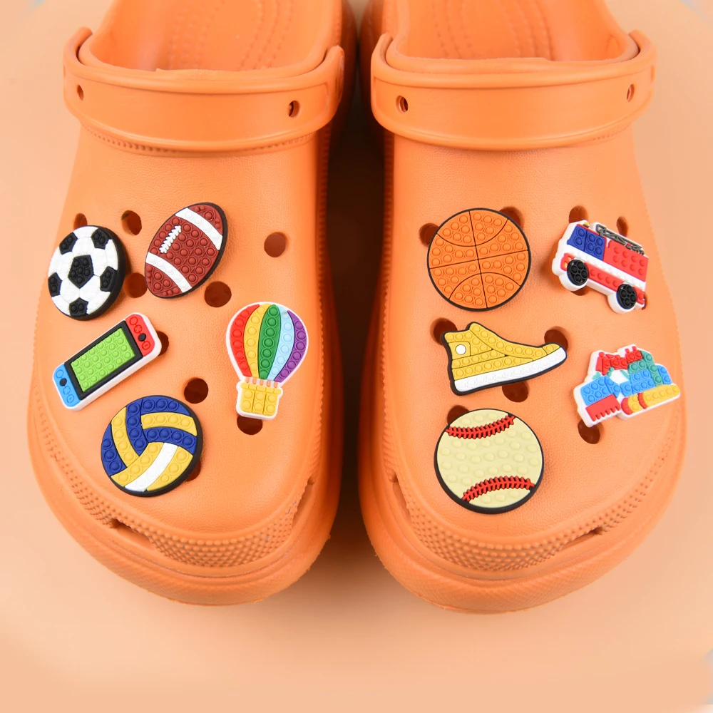 

Hot Sale Kid's Birthday Gift Croc Shoe Charms Children Boys Girls Toys Shoes Decorations Colorful Rainbow Wristband Accessories