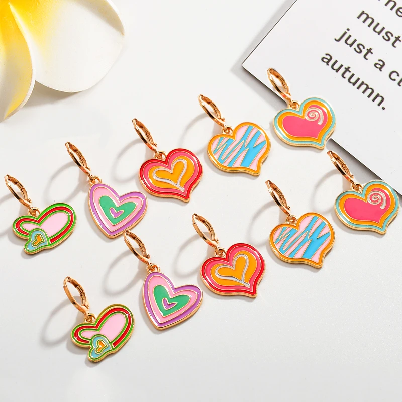 

2Pairs Creative Oil Drops Rainbow Color Heart Earrings Retro Simple Irregular Pendant Earrings Women's Fashion Jewelry for Girl