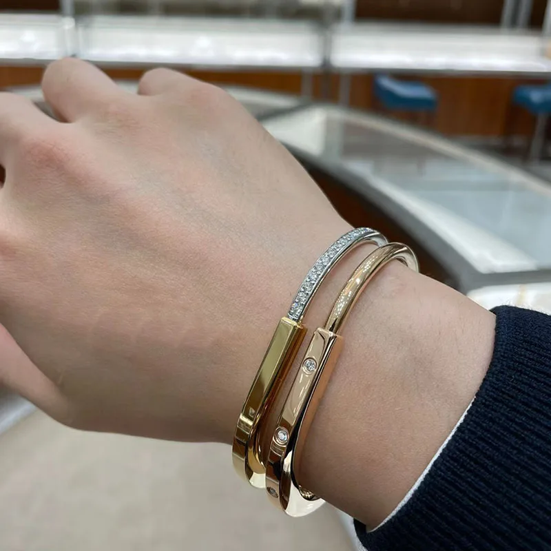 Рисунок 5 - 2023 Брендовая женская Роскошная