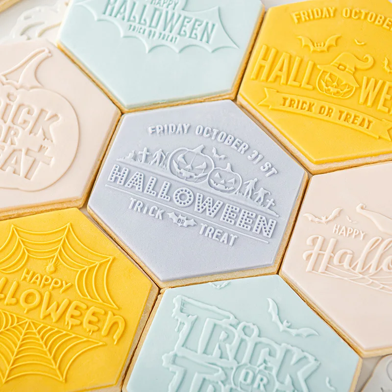 

Cartoon Ghost Pumpkin Spider Web Biscuit Mold Cookie Cutter Halloween Embossing Press Stamper Home DIY Cake Baking Tool 2022 New