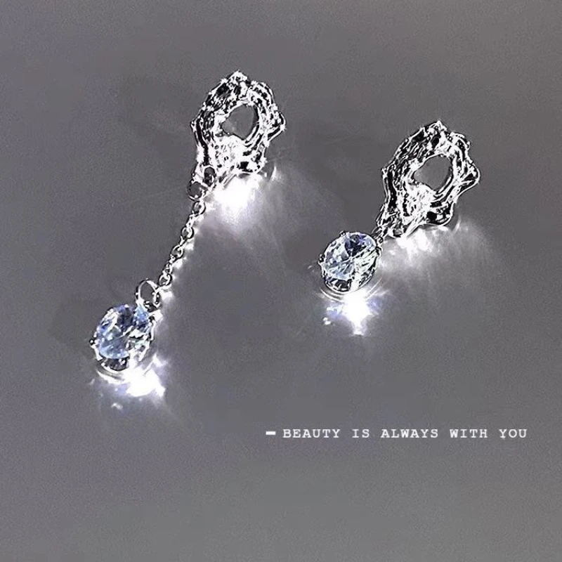 

Trendy Rhinestone Tassel Earrings for Women Fashion Jewelry Dangle Earring Elegant Pleated Drop Earring Female Delicate Ear Drop