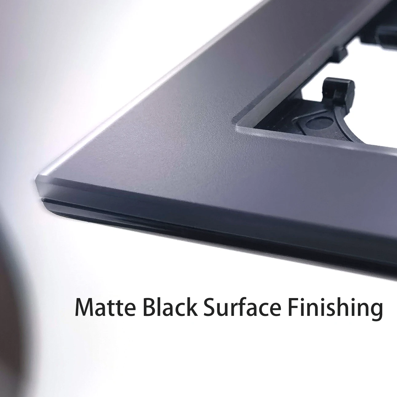 Немецкая настенная розетка европейского стандарта с французской вилкой USB-порта