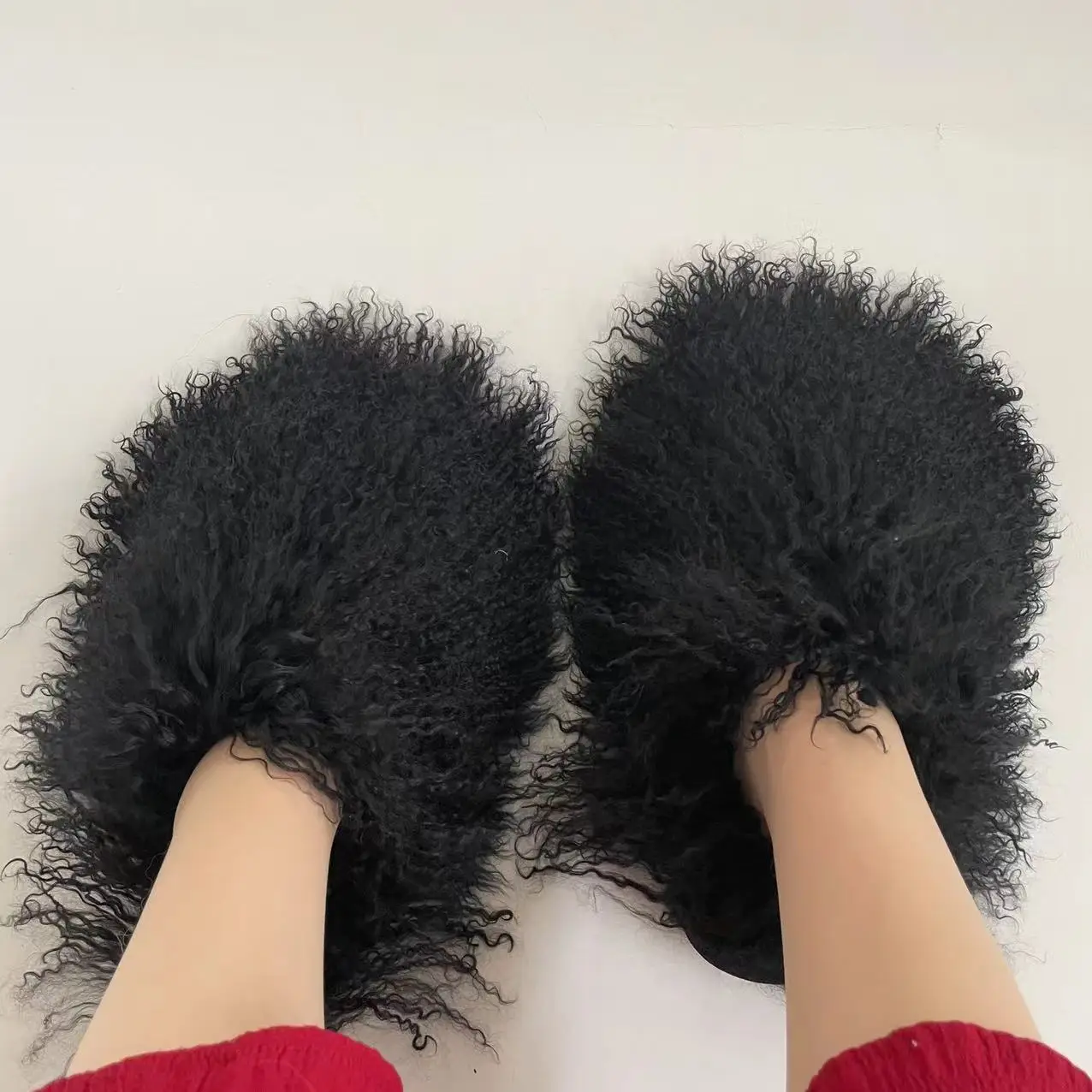 

Hot Sale 2023 Factory Price Long Hair Sheep Fur Slides Mongolia Fur Shoes Famous Brands