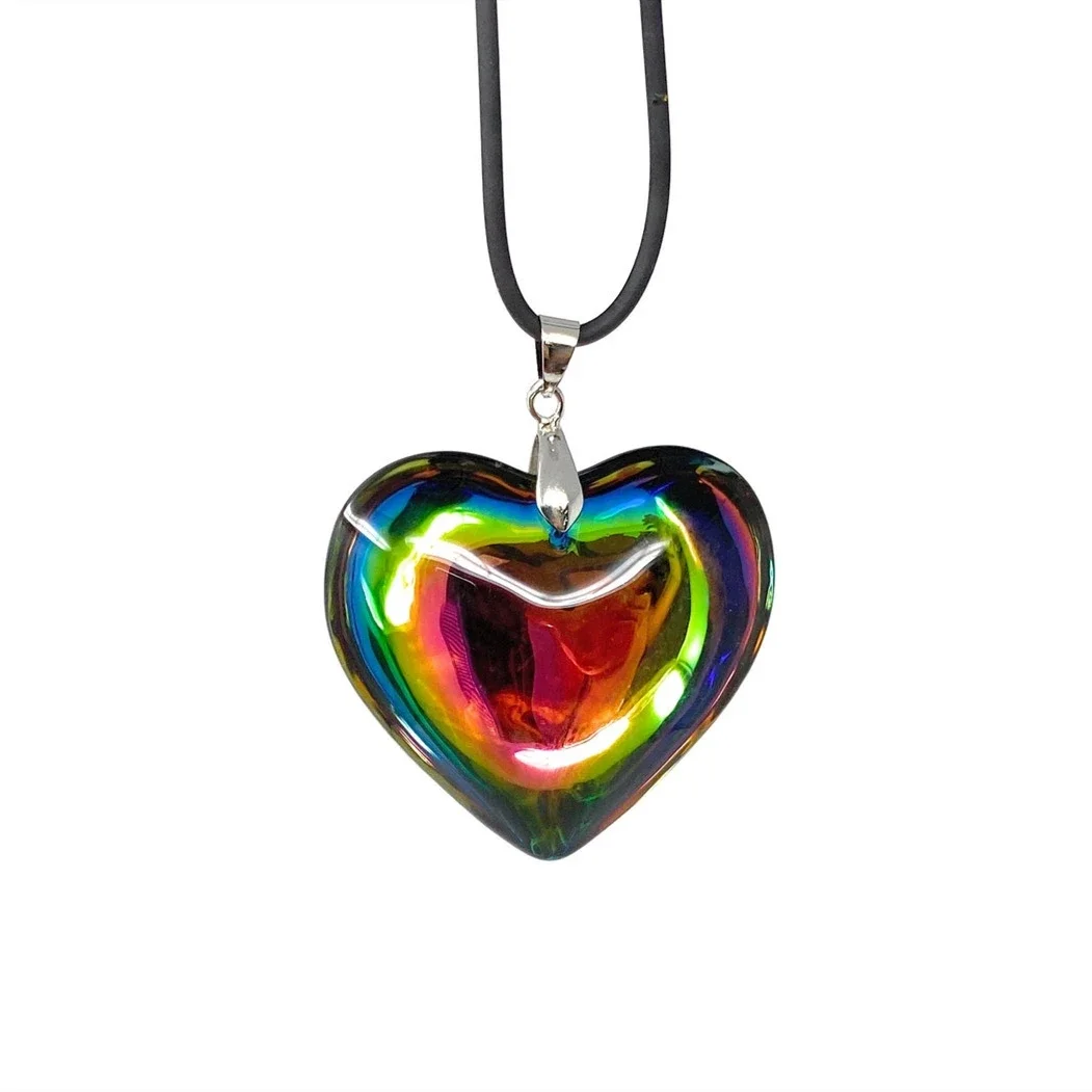 Модное большое ожерелье красного цвета |