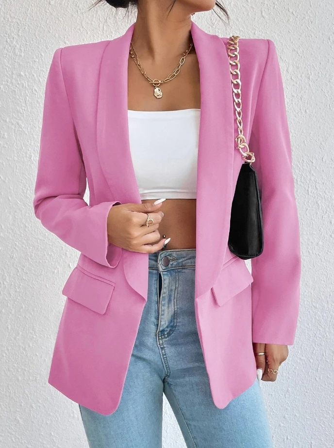 Рисунок 6 - Женский костюм, Новинка осени 2023