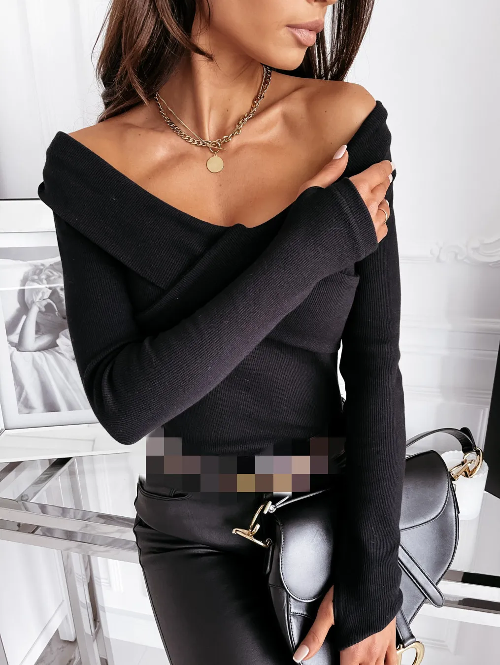 

2022 Autumn Cold Shoulder Women's Top White Sexy Long Sleeve Tops Female Spring Skinny Fashion Black Streetwear Blouse Ladies