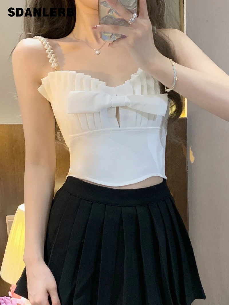 

Женский укороченный топ на бретельках, однотонный укороченный топ на бретельках с жемчужинами во французском стиле, облегающая верхняя оде...