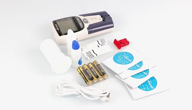 

Diagnostic Equipment Blood Test Machine with Test Strips Price Portable Hemoglobin HbA1c Analyzer Meter