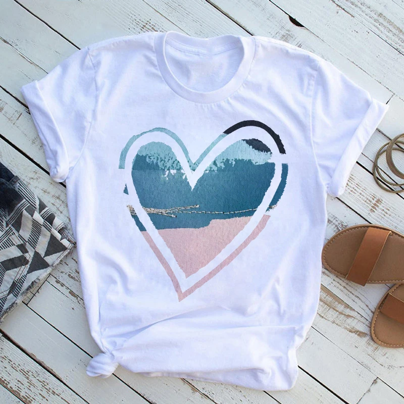 

Футболка женская с круглым вырезом, популярная эстетичная спортивная одежда с коротким рукавом, белая одежда с надписью Love Heart