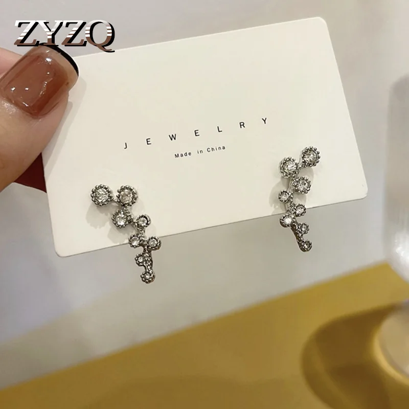 

ZYZQ New Geometric Silver Branch Rhinestone Stud Earrings for Women ins Small Fresh Student Earrings Cute Girl Jewelry 2022