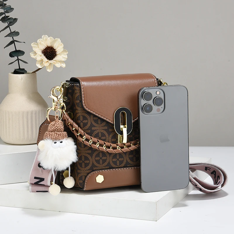 Винтажная модная женская сумка с принтом маленькая и легкая дорожная через плечо